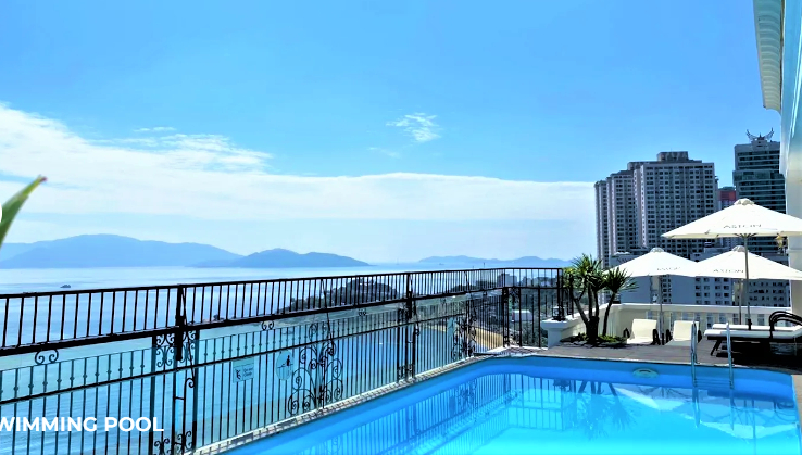 A swimming pool at Aston Nha Trang City Hotel in Nha Trang, Khanh Hoa province, central Vietnam. Photo courtesy of the hotel. 