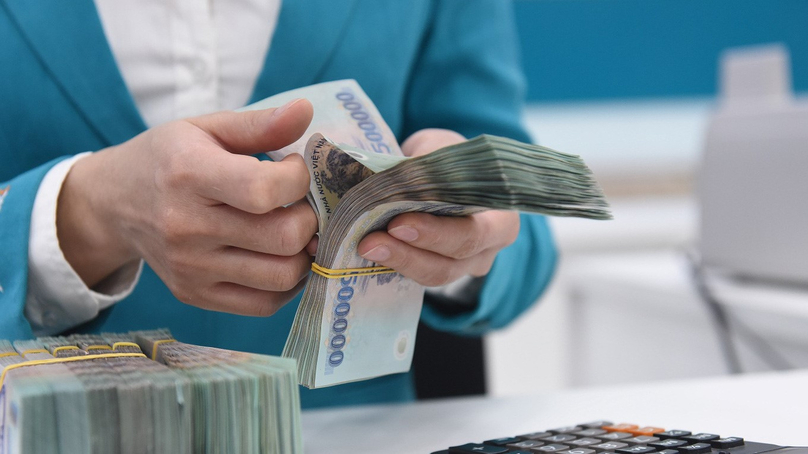 Commercial banks have just reduced their deposit rates. Photo courtesy of Vietnam News Agency.