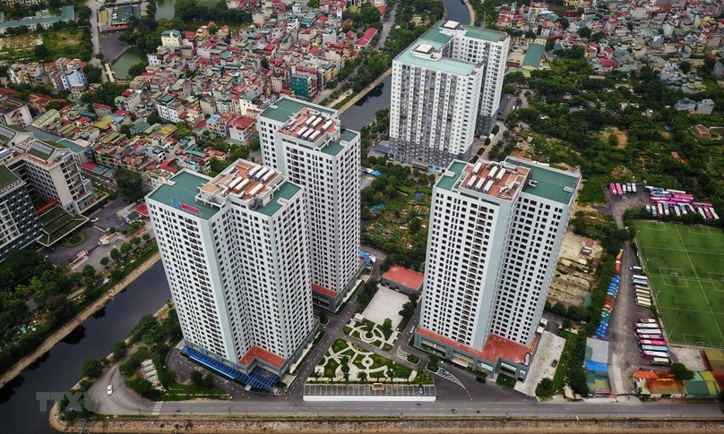 Experts propose real estate transactions be conducted on trading floors. Photo courtesy of Vietnam News Agency.