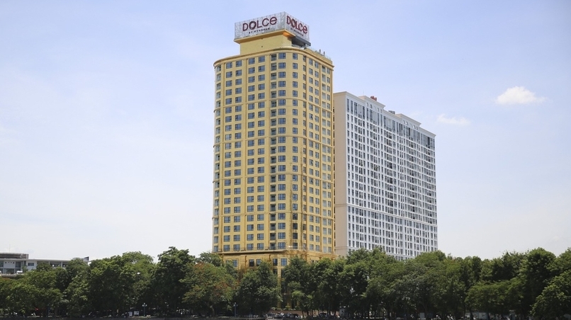 The gold-gilded Dolce by Wyndham Hanoi Golden Lake Hotel in Dong Da district, Hanoi. Photo courtesy of Zing magazine.