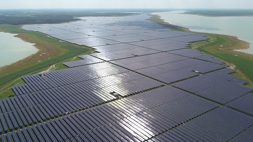 B.Grimm's Dau Tieng Tay Ninh solar farm by Dau Tieng Lake in southern Vietnam. Photo courtesy of B.Grimm.