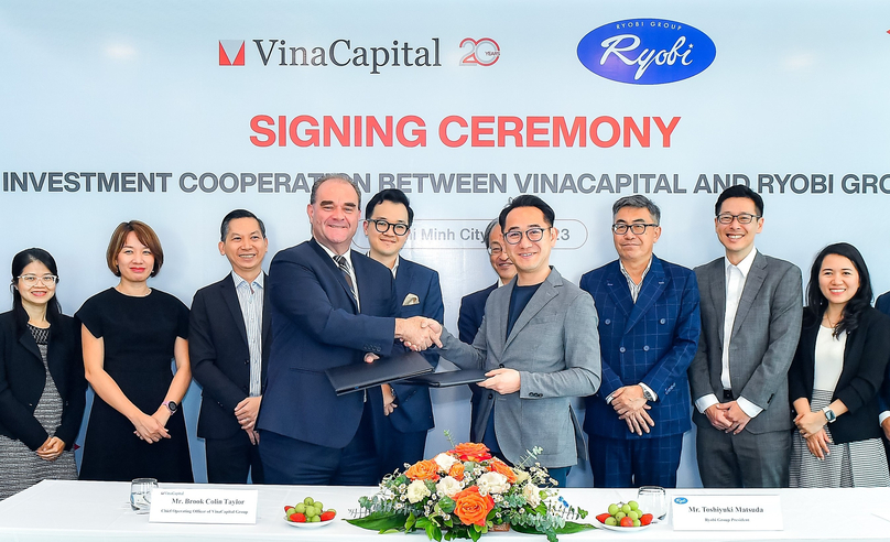  Representatives of VinaCapital and Ryobi Group kick off their investment partnership in Ho Chi Minh City on March 8, 2023. Photo courtesy of VinaCapital.