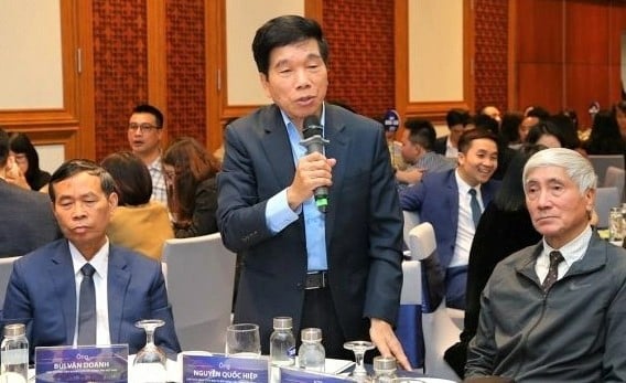 Vietnam Association of Construction Contractors chairman Nguyen Quoc Hiep speaks at the forum in Hanoi on March 10, 2023. Photo courtesy of Realtimes magazine.
