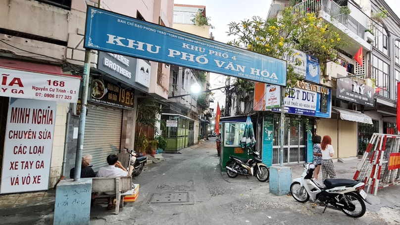 The entrance from Nguyen Cu Trinh street to the Ma Lang area, HCMC's District 1. Photo courtesy of Young People newspaper.