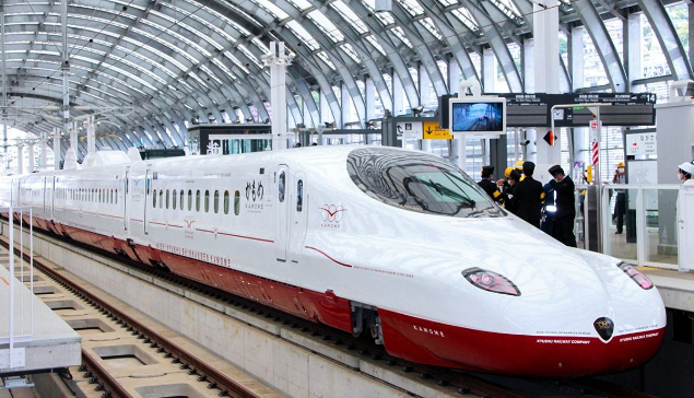 A bullet train in Japan. Photo courtesy of Nippon.com
