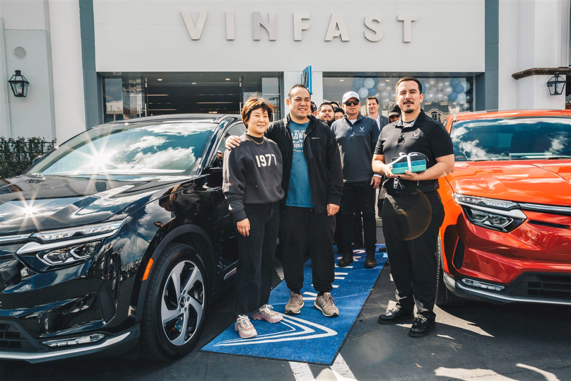 VinFast delivers its first electric cars to buyers in California on March 1, 2023. Photo courtesy of the firm.