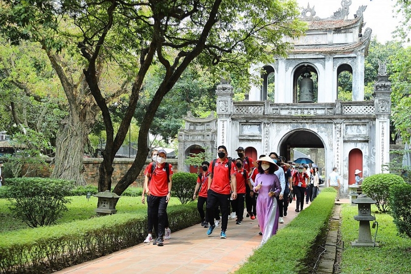 Tourists visit the Temple of Literature in Hanoi. Photo courtesy of Vietnam’s Industry and Trade newspaper.