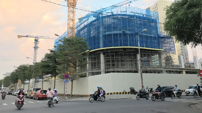 The under-construction Golden Square project in Danang city, central Vietnam. Photo courtesy of Vietnambiz.vn.