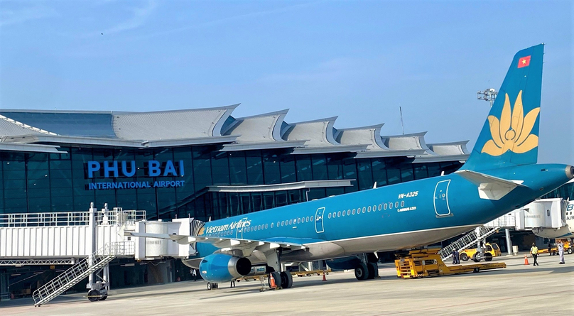  A Vietnam Airlines flight at T2, the new terminal, at Phu Bai Airport on April 28, 2023. Photo courtesy of Vietnam's government portal.