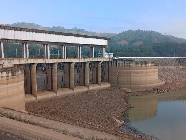 The water level at Ialy hydroelectric reservoir in Kon Tum and Gia Lai provinces, Vietnam's Central Highlands on May 10, 2023. Photo courtesy of Vietnam Electricity.