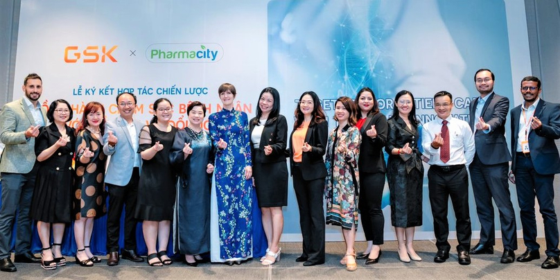 Representatives of GSK Vietnam, Pharmacity and the British Consulate General in Ho Chi Minh City mark the GSK-Pharmacity partnership on May 23, 2023. Photo courtesy of British Consulate General.