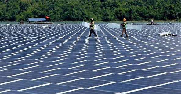 A solar power farm under construction in Vietnam. Photo courtesy of Vietnam News Agency.