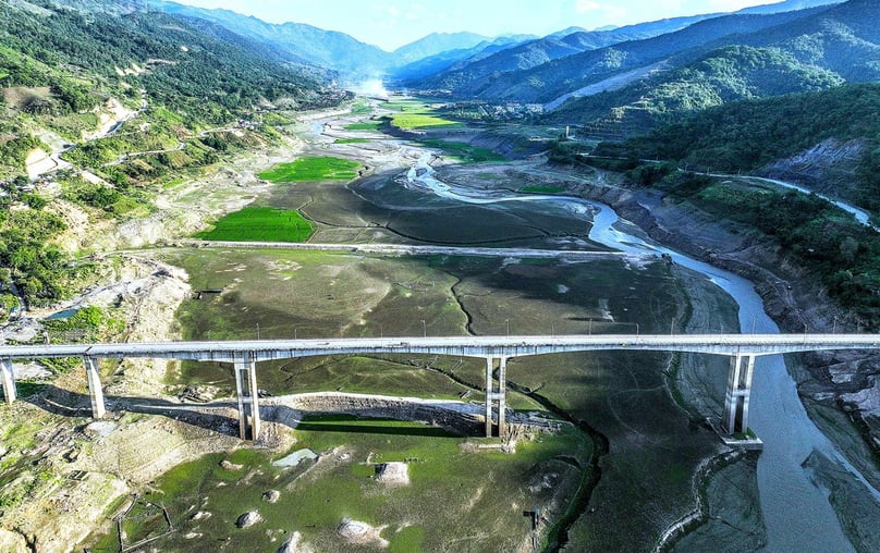 The Son La hydropower plant reservoir in Son La province, northern Vietnam has dried up in this picture run by Vietnam’s Young Age newspaper on June 9, 2023.