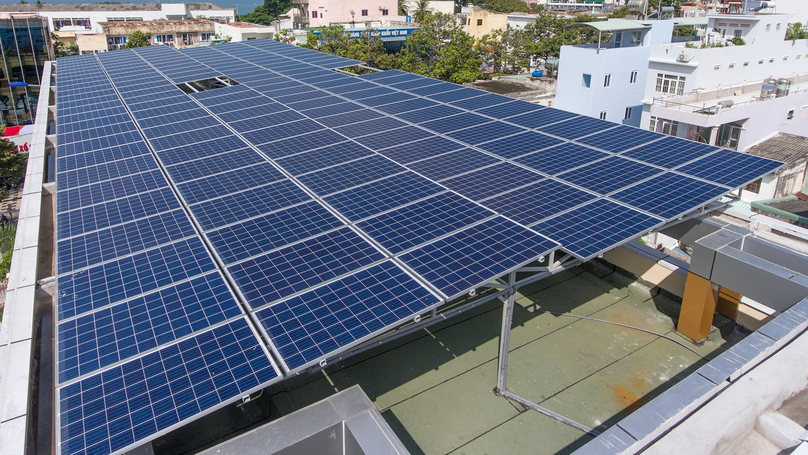 A rooftop solar power system in Ho Chi Minh City. Photo courtesy of EVN.