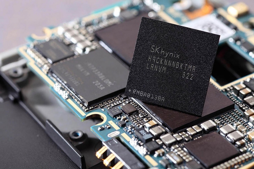 Chips made by SK Hynix, an arm of South Korean conglomerate SK Group. Photo courtesy of SK Hynix.