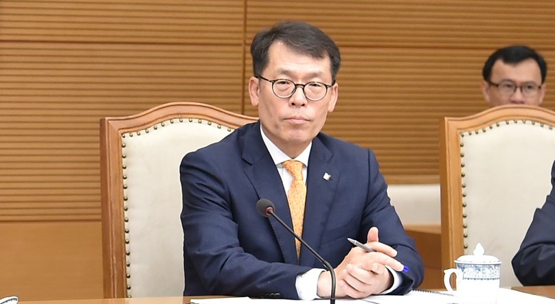 KDB chairman Kang Seoghoon at the meeting in Hanoi on June 23, 2023. Photo courtesy of Vietnam’s government portal.