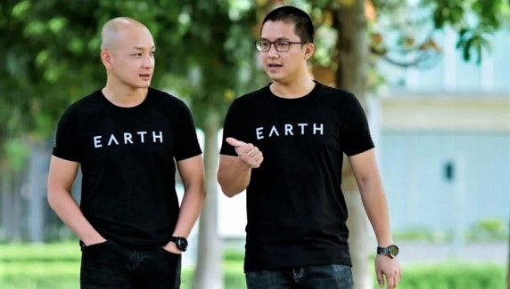 Earth Venture Capital’s founding partners Linh Nguyen (left) and Tien Nguyen. Photo courtesy of the firm.