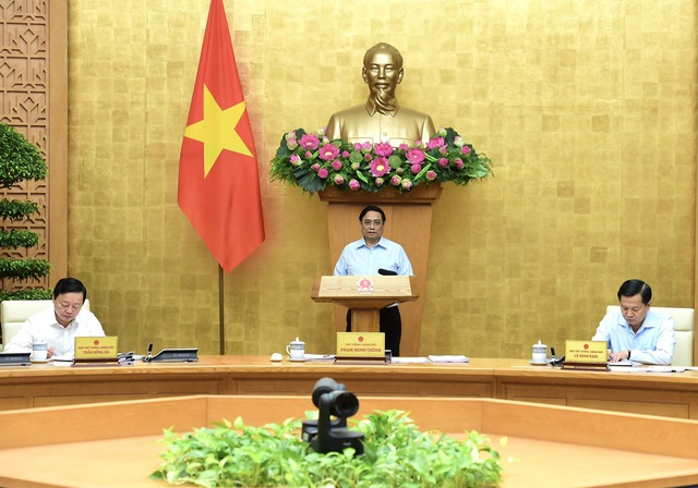 A cabinet meeting presided over by Prime Minister Pham Minh Chinh in Hanoi on August 5, 2023. Photo courtesy of the government's portal.