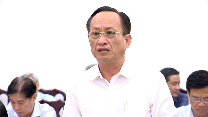 Bac Lieu Chairman Pham Van Thieu speaks at a meeting with a National Assembly delegation in the Mekong Delta province on August 8, 2023. Photo courtesy of the National Assembly.