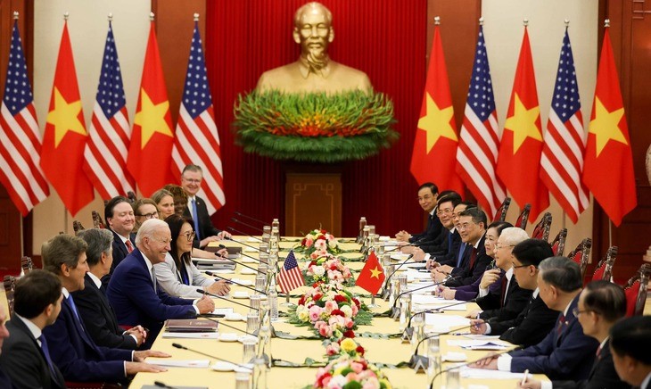 General Secretary of the Communist Party of Vietnam Nguyen Phu Trong and President Joe Biden hold talks in Hanoi, September 10, 2023. Photo courtersy of Youth newspaper.