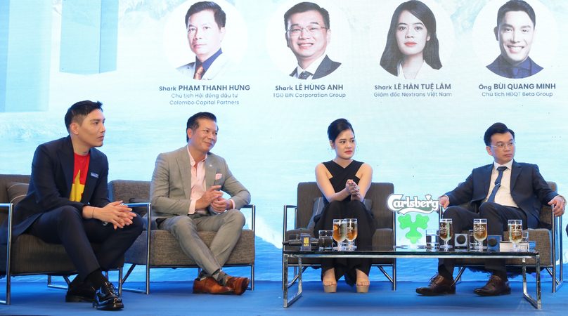 From left:  Bui Quang Minh, chairman of Beta Group; Pham Thanh Hung, vice chairman of CEN Group; Le Han Tue Lam, director of Nextrans Vietnam Investment Fund; and Le Hung Anh, general director of BIN Corporation Group at the launch of Shark Tank Vietnam season 6 in HCMC, September 19, 2023.