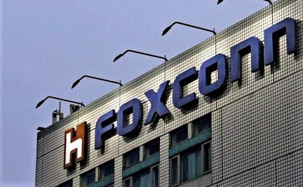 Logo of Foxconn, a world's top electronics production contractor. Quang Ninh province granted an investment certificate to Foxconn's $246 million plant on June 29, 2023. The project will manufacture and assemble electronic components, chargers, and charger controllers for electric vehicles. Photo courtesy of the firm.