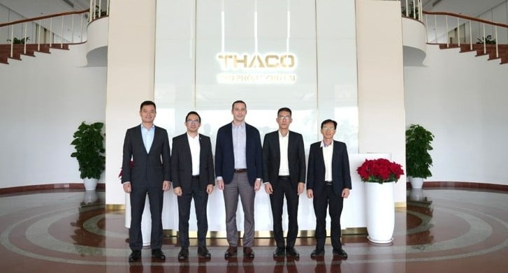 Boeing and Thaco Industries representatives meet in the latter's office in Quang Nam province, central Vietnam, September 14, 2023. Photo courtesy of Thaco.