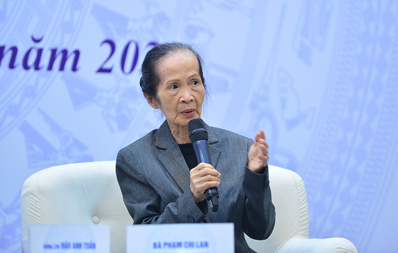 Pham Chi Lan, former vice president of the Vietnam Chamber of Commerce and Industry (VCCI). Photo courtesy of Dau Tu (Investment) newspaper. 