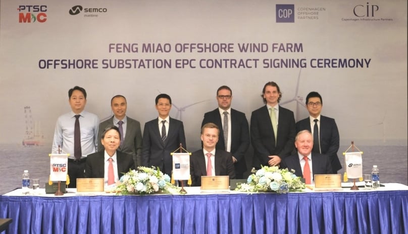 Representatives of Danish Copenhagen Infrastructure Partners (CIP), Vietnam's PTSC M&C and Denmark-based Semco Maritime sign a contract to supply offshore substations for the Fengmiao offshore wind farm in Taiwan. Photo courtesy of PetroTimes.