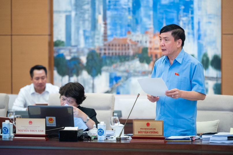 Bui Van Cuong, general secretary of the parliament, speaks at the National Assembly Standing Committee's meeting in Hanoi, October 17, 2023. Photo courtesy of the legislative body.