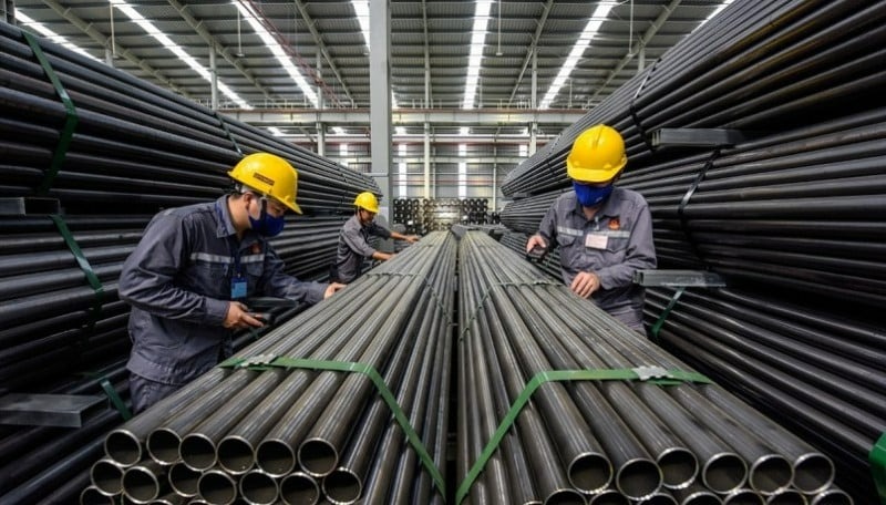 The Vietnamese steel industry's profitability is expected to be among the strongest growth sectors in 2024, according to broker SSI. Photo courtesy of the government's news portal.