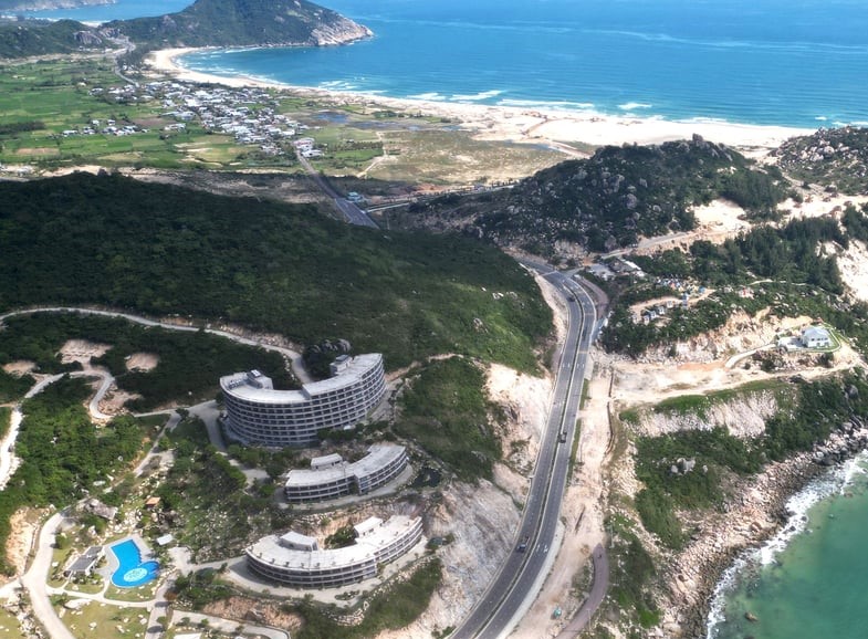 The 22-hectare rehabilitation, healthcare and resort complex invested by Hong Duc Binh Dinh Hospital Company Limited will be built in Quy Nhon town, Binh Dinh province, south-central Vietnam. Photo by The Investor/Nguyen Tri.