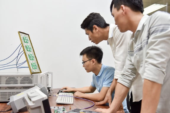 Vietnam is rushing to prepare personnel for the promising development of its semiconductor industry. Photo courtesy of Hanoi University of Science and Technology.