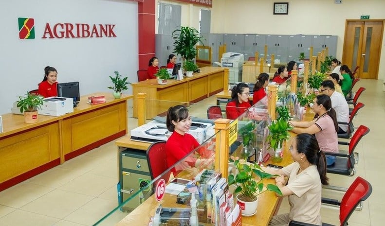A transaction office of Agribank. Photo courtesy of Agribank.