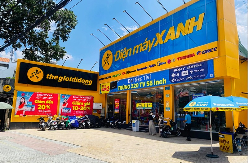A Dien May Xanh (electric and electronic home appliances) store. Photo courtesy of VnEconomy.