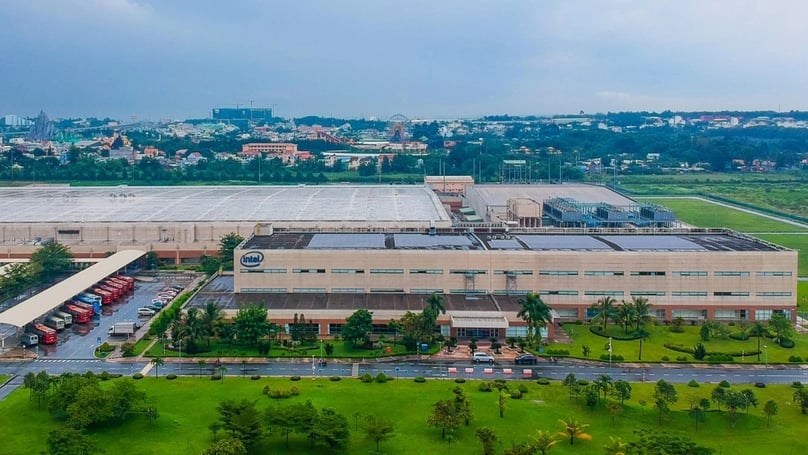 Một nhà máy của Intel tại Thành phố Hồ Chí Minh, miền Nam Việt Nam.  Ảnh do báo Người Lao Động cung cấp.
