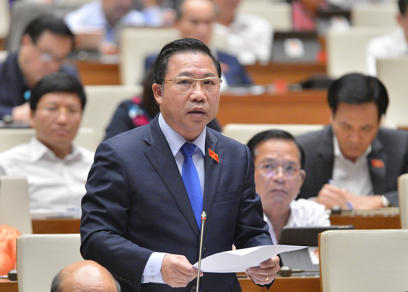 Luu Binh Nhuong speaks at the 14th National Assembly's meeting on January 28, 2021. Photo courtesy of the parliament.