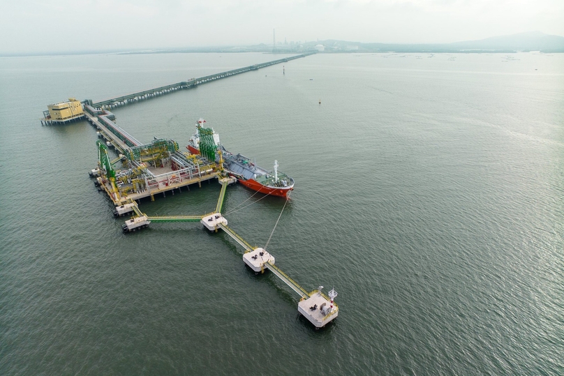 A hydrocarbon kettie connecting Long Son Petrochemicals complex in Ba Ria-Vung Tau province, southern Vietnam. Photo courtesy of LSP.