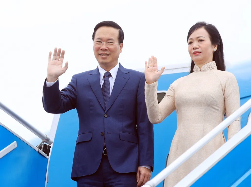 Vietnamese President Vo Van Thuong and spouse depart from Noi Bai International Airport in Hanoi for the United States, November 14, 2023. Photo courtesy of Vietnam News Agency.