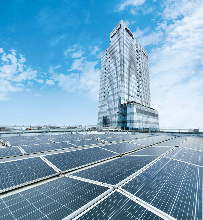 Photovoltaic panels installed on the rooftop of Saigon Centre Tower 1, Keppel’s flagship mixed-use development in Vietnam. Photo courtesy of Keppel.