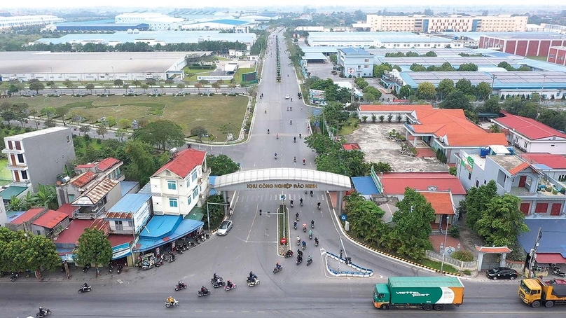 Entrance to the Bao Minh Industrial Park, Nam Dinh province, northern Vietnam. Photo courtesy of Nam Dinh newspaper.