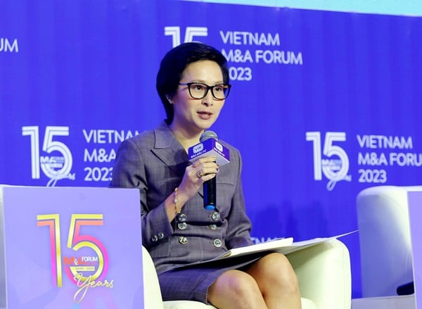 Binh Le Vandekerckove, founder and CEO of ASART Deal Advisory Co., speaks at the Vietnam M&A Forum 2023 in Ho Chi Minh City, November 28, 2023. Photo courtesy of Dau tu (Investment) newspaper.