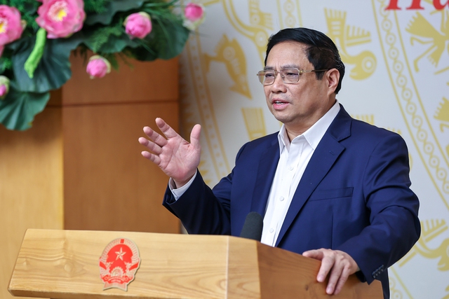 PM Pham Minh Chinh addresses the conference that discusses measures to remove difficulties for credit growth in Hanoi, December 7, 2023. Photo courtesy of the government’s news portal.
