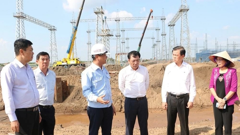 Nguyen Hong Linh, Secretary of Dong Nai's Party Committee, visits Nhon Trach 3 and Nhon Trach 4 power plants in Dong Nai province, southern Vietnam, December 7, 2023. Photo courtesy of Dong Nai newspaper.