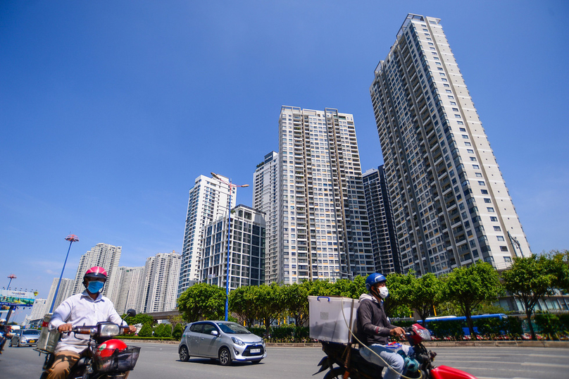 Apartment buildings in Ho Chi Minh City. Photo courtesy of Tuoi Tre (Youth) newspaper.