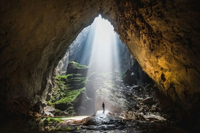 Son Doong Cave, located in Phong Nha-Ke Bang National Park, Quang Binh province, central Vietnam, was recognized as a world natural heritage by UNESCO. Photo courtesy of Oxalis Adventure.