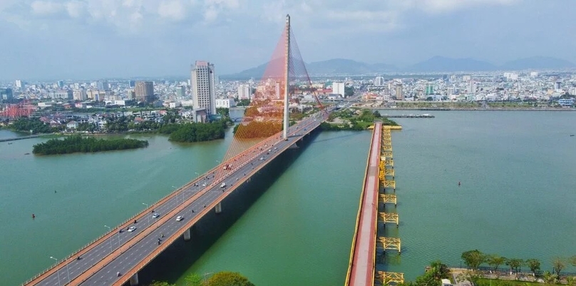 Tran Thi Ly Bridge in Danang city, central Vietnam. Photo by The Investor/Thanh Van.