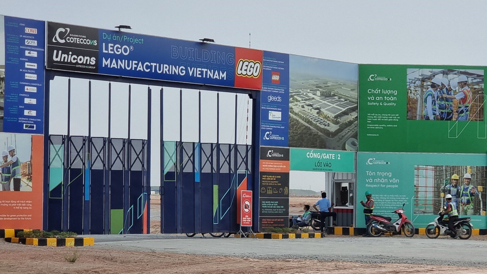 The construction site of Lego's factory in Binh Duong province, southern Vietnam. Photo courtesy of Tuoi Tre (Youth) newspaper. 
