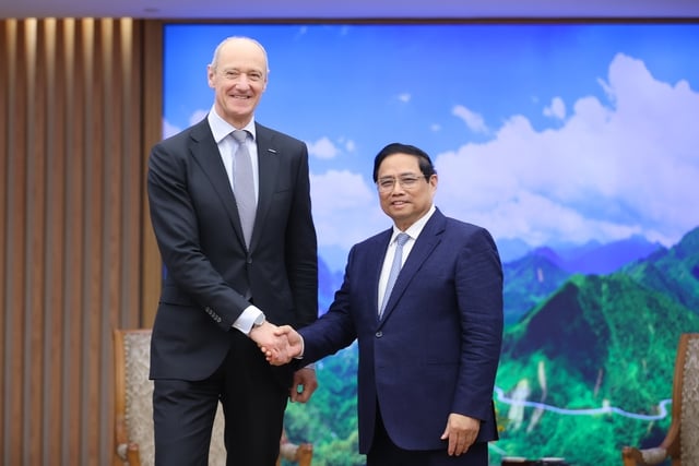Vietnamese Prime Minister Pham Minh Chinh and Siemens AG president cum CEO Roland Busch at their meeting in Hanoi on February 26, 2024. Photo courtesy of the government's news portal.