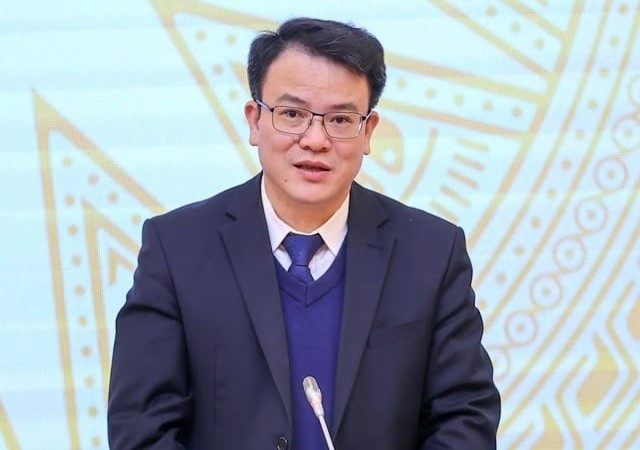 Deputy Minister of Planning and Investment Tran Quoc Phuong speaks at a government press meeting in Hanoi, March 2, 2024. Photo courtesy of the government's news portal.